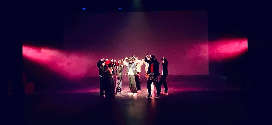 Performance — photo 1